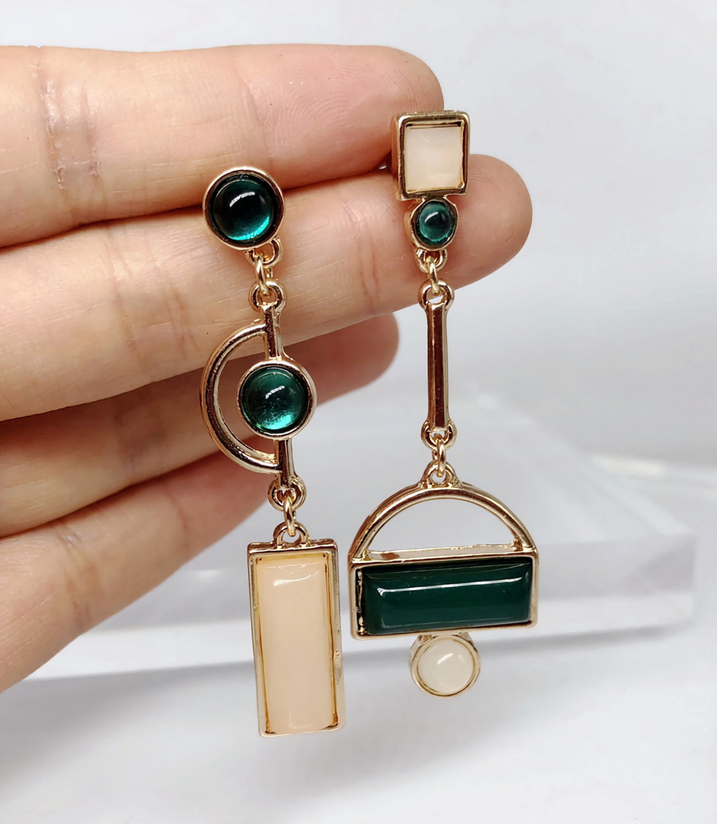 Asymmetric green Earrings