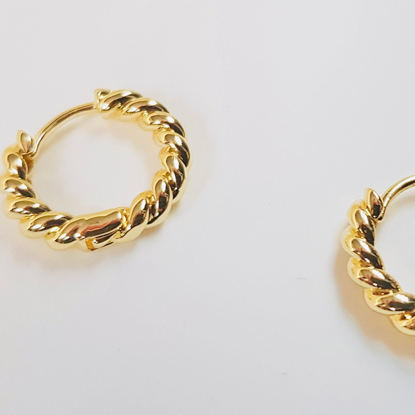 Twisted Wire Hoops