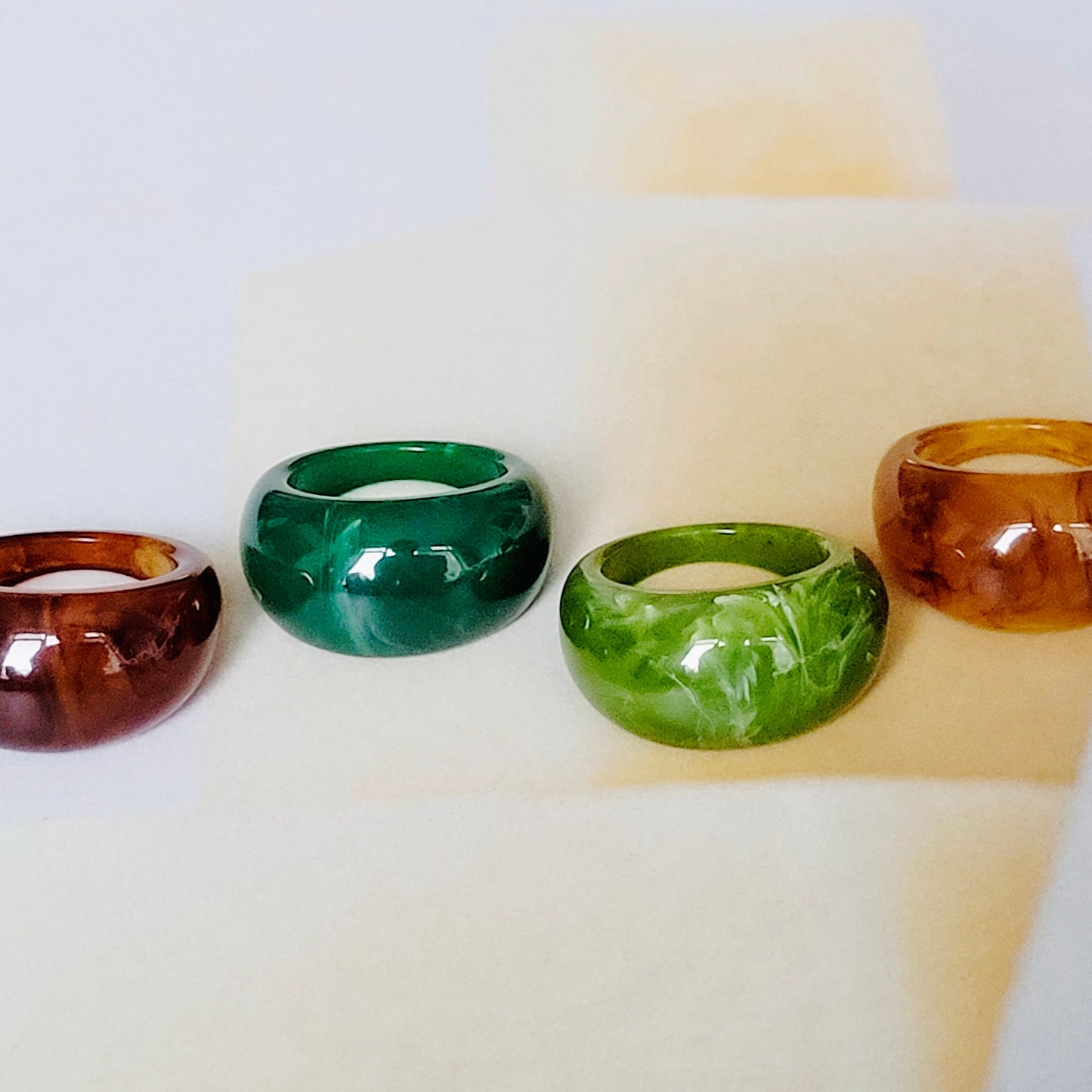 Acrylic Resin Rings