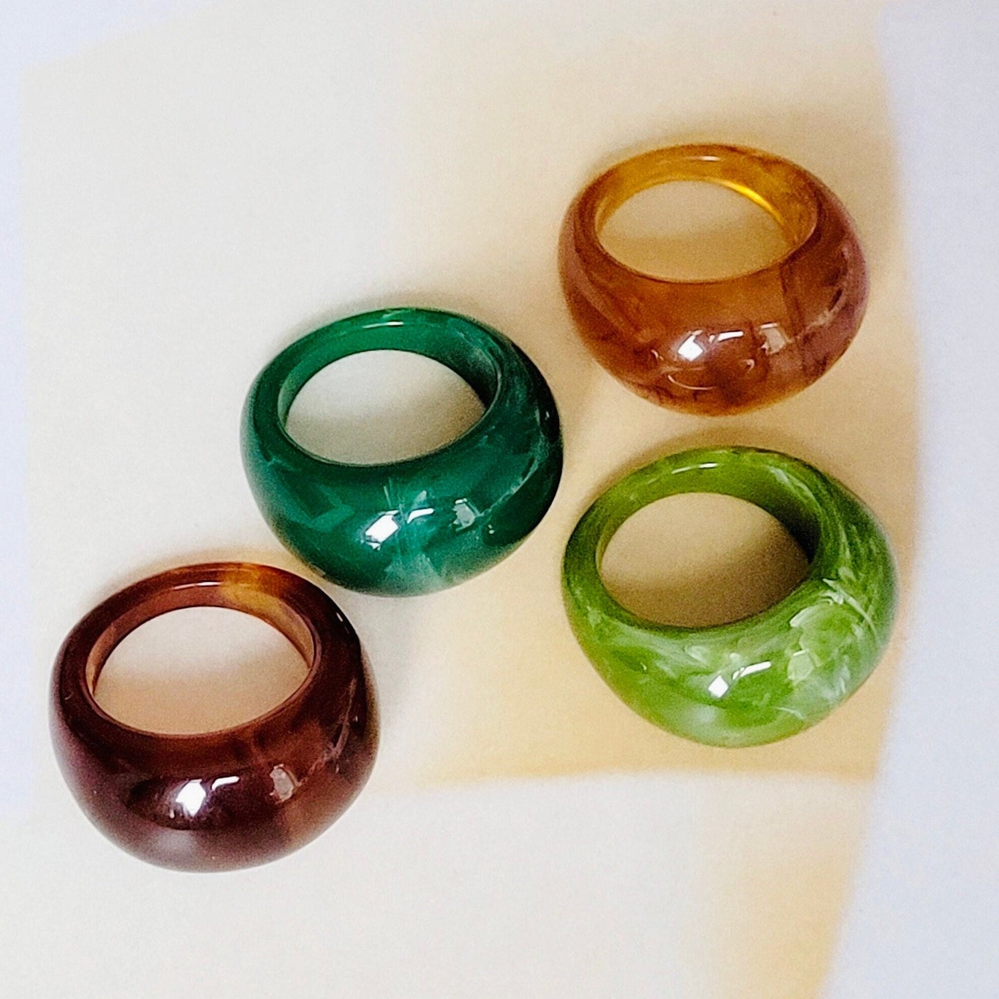 Acrylic Resin Rings